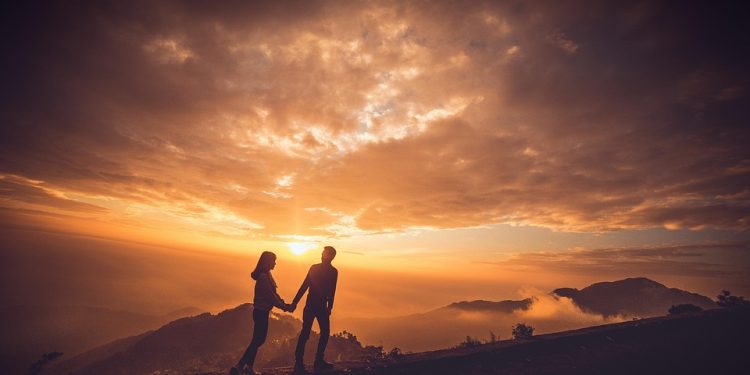 Love Unleashed: Inspiring New Relationship Quotes to Ignite Your Passion